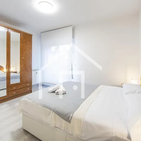 Ferienwohnung Atico Quintana II - Con Terraza, En El Centro Con Wifi Y Garaje Oviédo Exterior foto