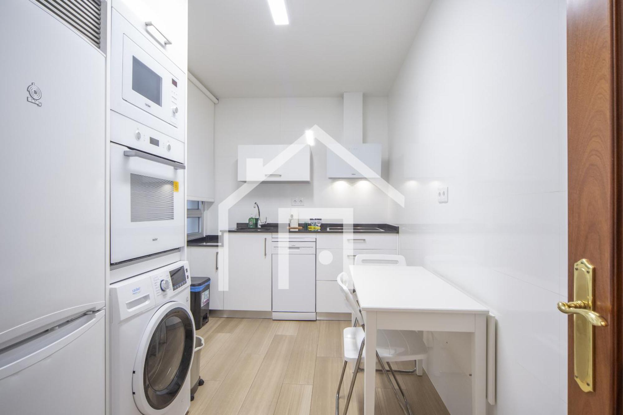 Appartement Atico Quintana Ii - Con Terraza, En El Centro Con Wifi Y Garaje